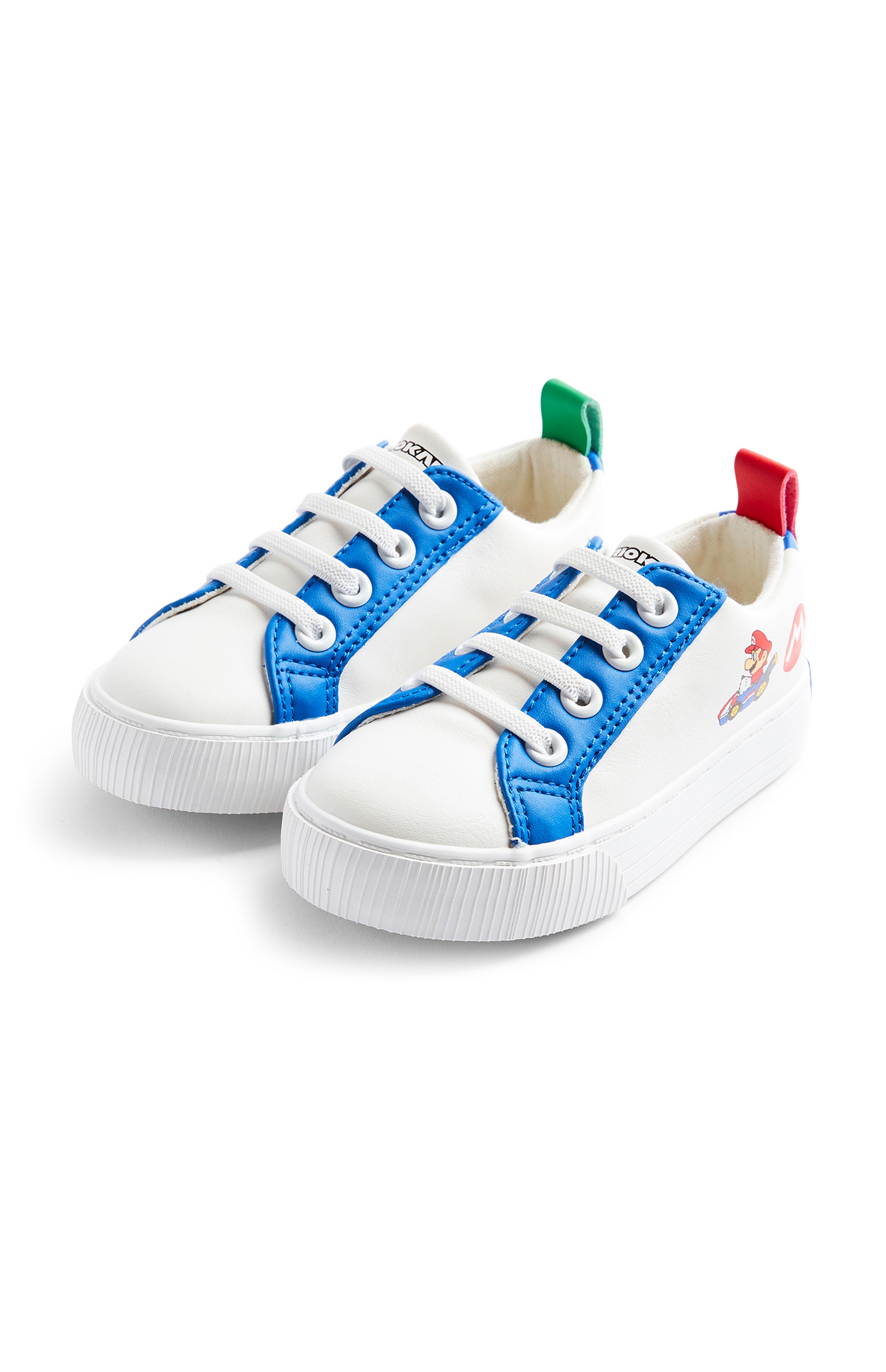 We hebben kettingen, armbanden, oorbellen en meer. Witte lage Super Mario-sneakers voor jongere jongens