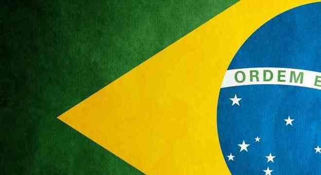 De Acordo Com As Normas Da Abnt Nbr 10520 2002 P 2 Citacao Direta E A Transcricao Textual Brainly Com Br