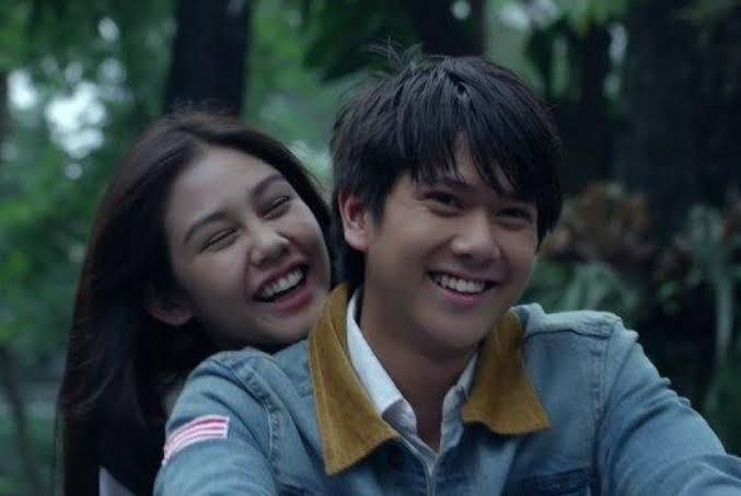 Apa pesan terbaik yang kamu petik dari film Milea : Suara dari Dilan dan Dilan  1990? - Quora