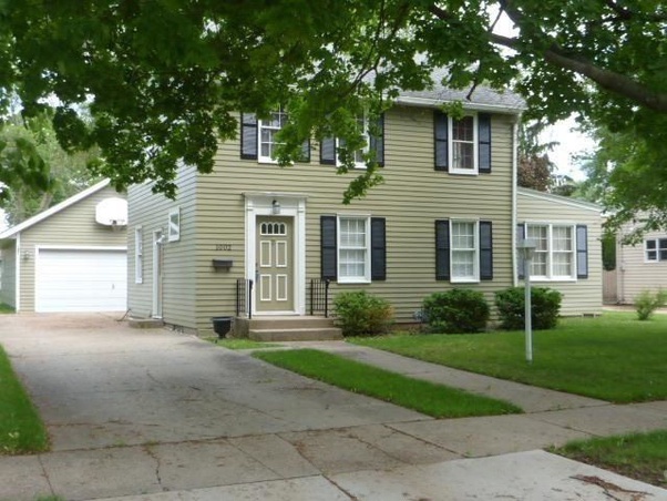 These homes were found all over the country in the 1950s, with 9 out of 10 houses built being a ranch! How was it possible that a family could be supported ...