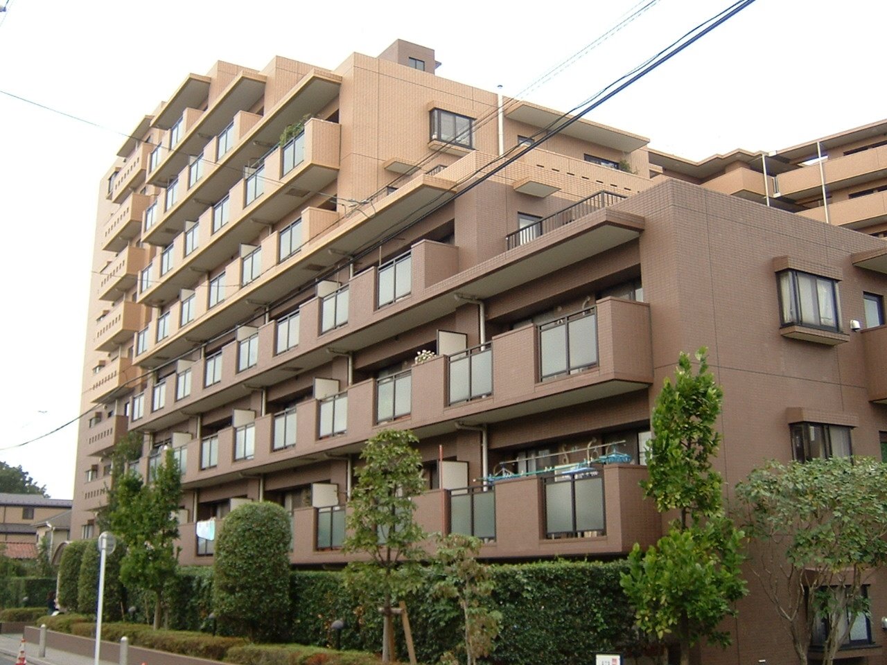 Apa arti kata &lsquo;kompleks&rsquo; dalam bahasa Jepang? Misalnya &lsquo;Saya memiliki  kompleks tentang OOO&rsquo;? Apakah ini juga ada dalam psikologi dalam bahasa  Inggris? - Quora