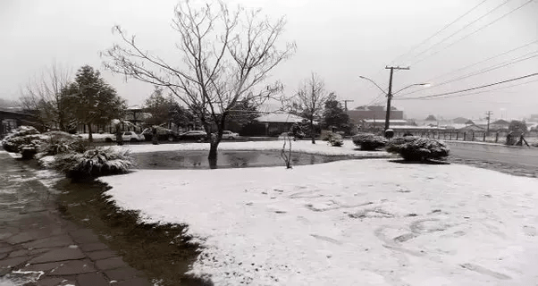 Previsão de geada ampla no sul do brasil, atingindo também partes do estado de são paulo e mato grosso do sul (imagem. Does it ever snow in Brazil, perhaps in Rio Grande do Sul ...