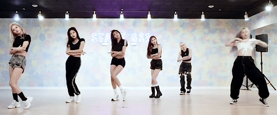 Apa koreografi K-pop yang membuatmu ngeri? - Quora