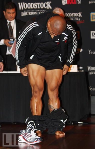 30+ Fresh Bench Press 400Lbs : What are good deadlift/squat/bench press to body weight - How’s the bench press challenge going?