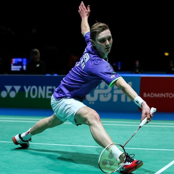 The badminton net is the central gameplay element in a game of badminton, requiring players to return the shuttlecock from one side of the court to the other during the match. Does height matter in badminton? - Quora