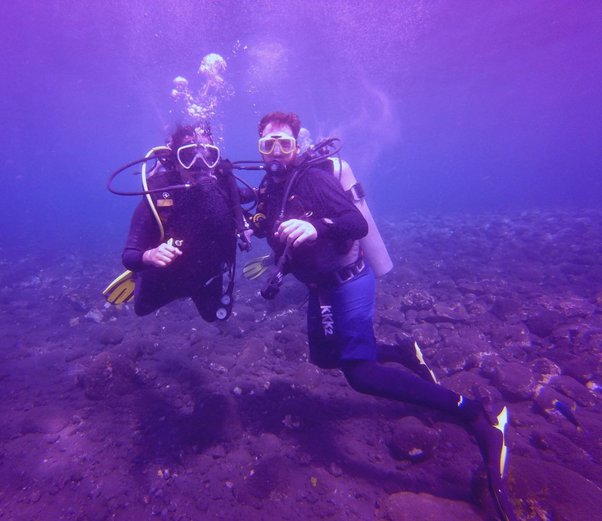 Bagaimana rasanya melakukan scuba diving untuk pertama kalinya? - Quora