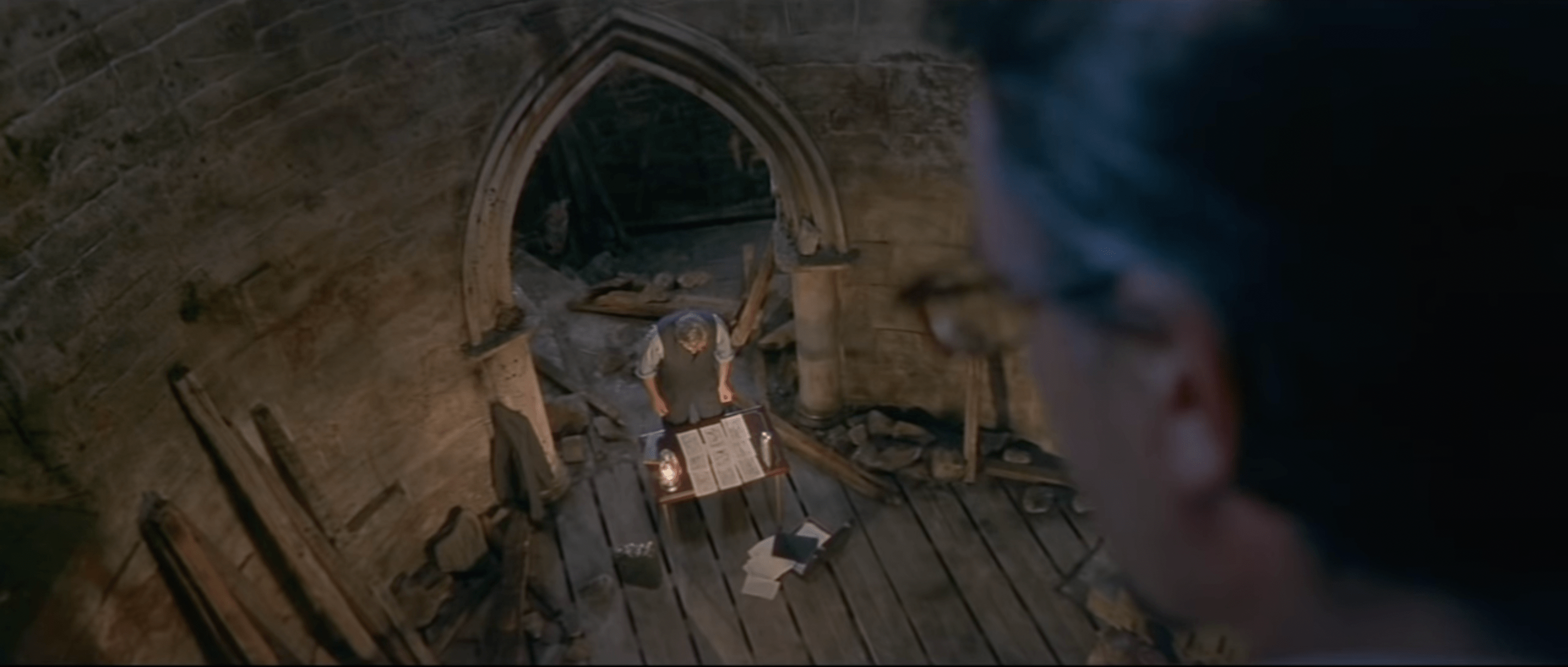 Mengapa Anda manusia berpikir Corso adalah Yang Terpilih dan bukan Balkan  dalam film Gerbang Kesembilan? Terlepas dari alasan yang jelas bahwa Balkan  haus kekuasaan. Apa lagi itu? - Quora