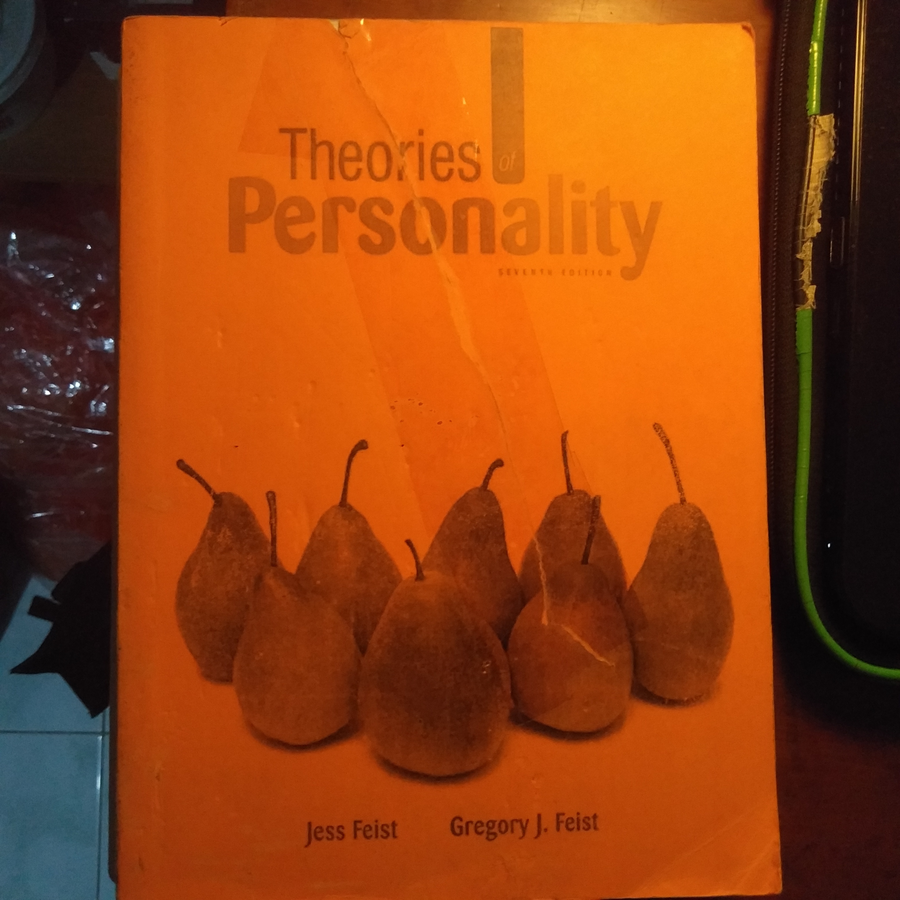 Berikut adalah 5 daftar buku tentang psikologi yang bisa kamu baca di waktu luang! Apa Saja Rekomendasi Buku Psikologi Yang Wajib Dibaca Oleh Seorang Mahasiswa Psikologi Quora