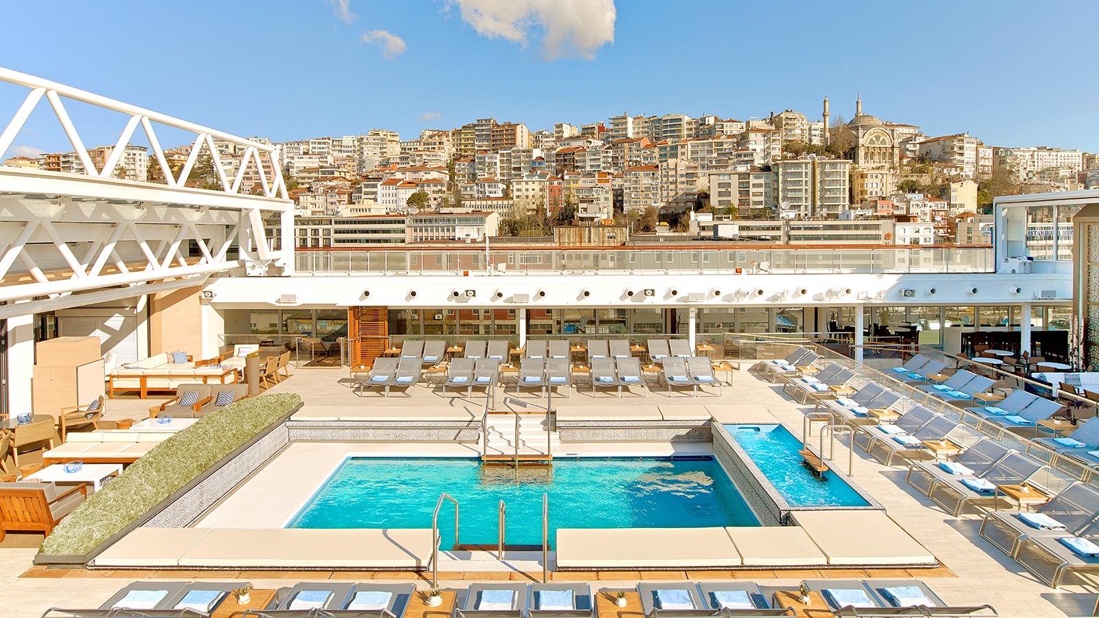 Viking Takes Delivery of Newest Ocean Ship