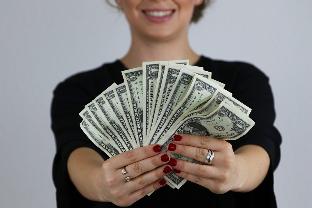 Why Is the U.S. Dollar’s Value Dropping? Our Analysis for 2025 Why Is the U.S. Dollar’s Value Dropping? Our Analysis for 2025