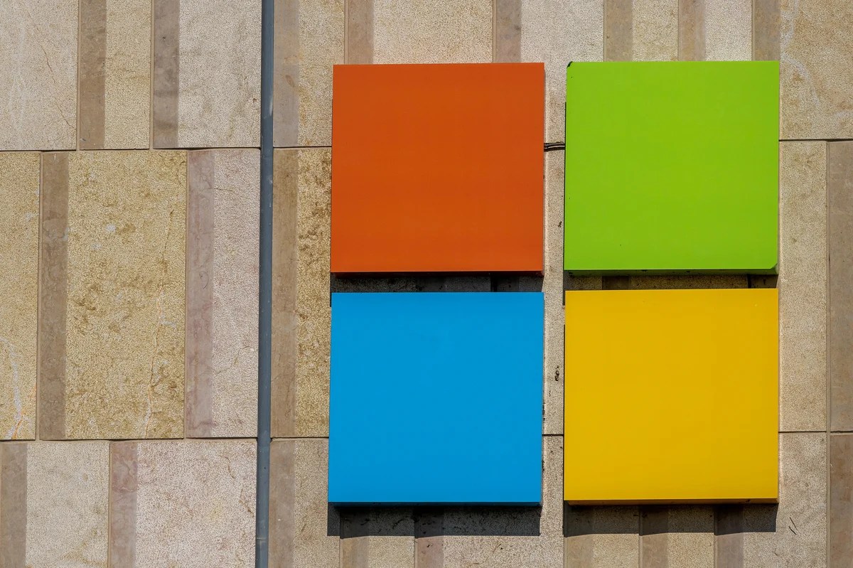 Microsoft earnings beat expectations, but the stock falls