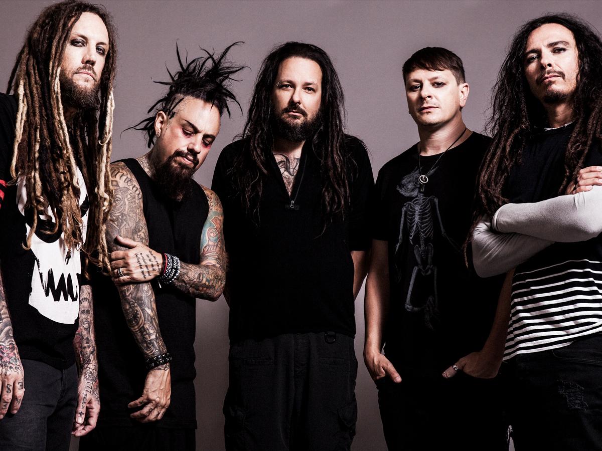 Blind is about drug addiction. Neuigkeiten aus dem Hause KORN - Jetzt 2021 endlich live