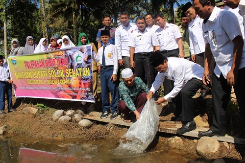Solsel Target Sebar 2 jt Bibit Ikan