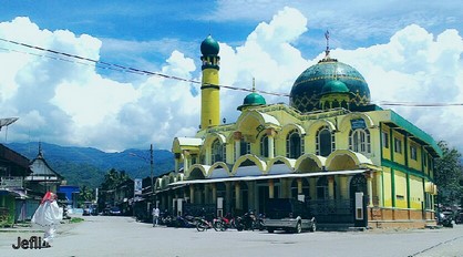 Solok Selatan Tarawih Bersama Syekh Dari Palestina