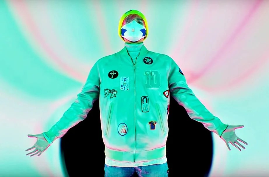 Bora and tjarks then formed the rap group dat adam with marius ley. Dat Adam Tour - sixdry