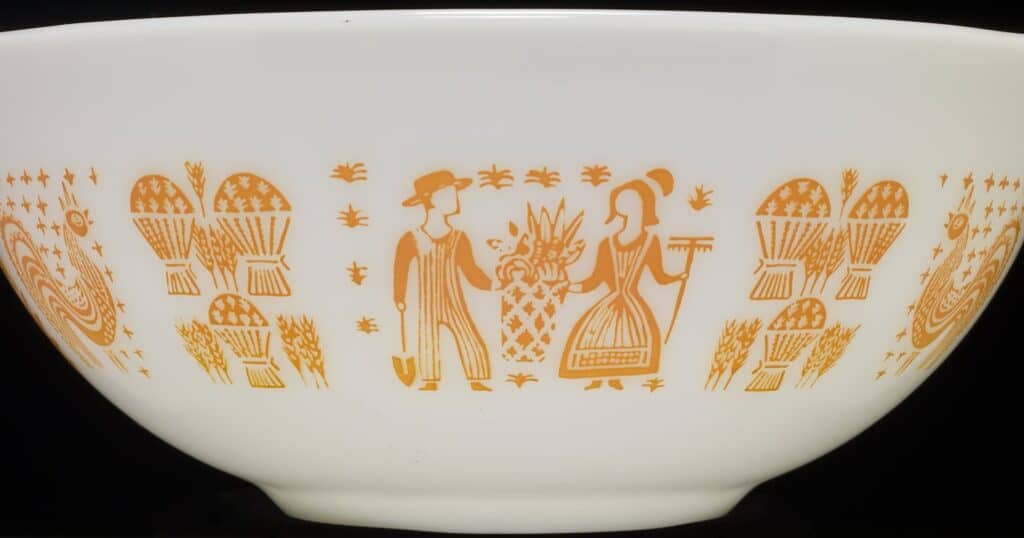 picture 1959 Lucky In Love Pyrex 10 most interesting and rarest pyrex patterns ever rarest org