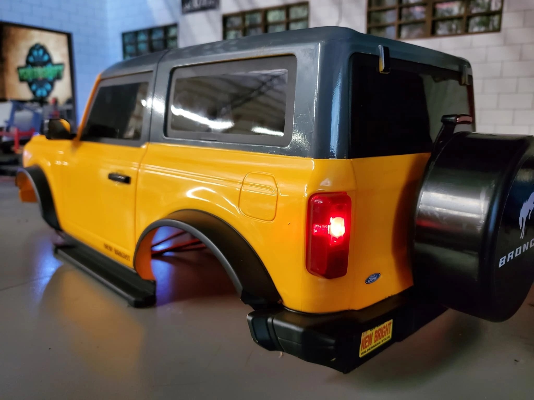 new bright ford bronco