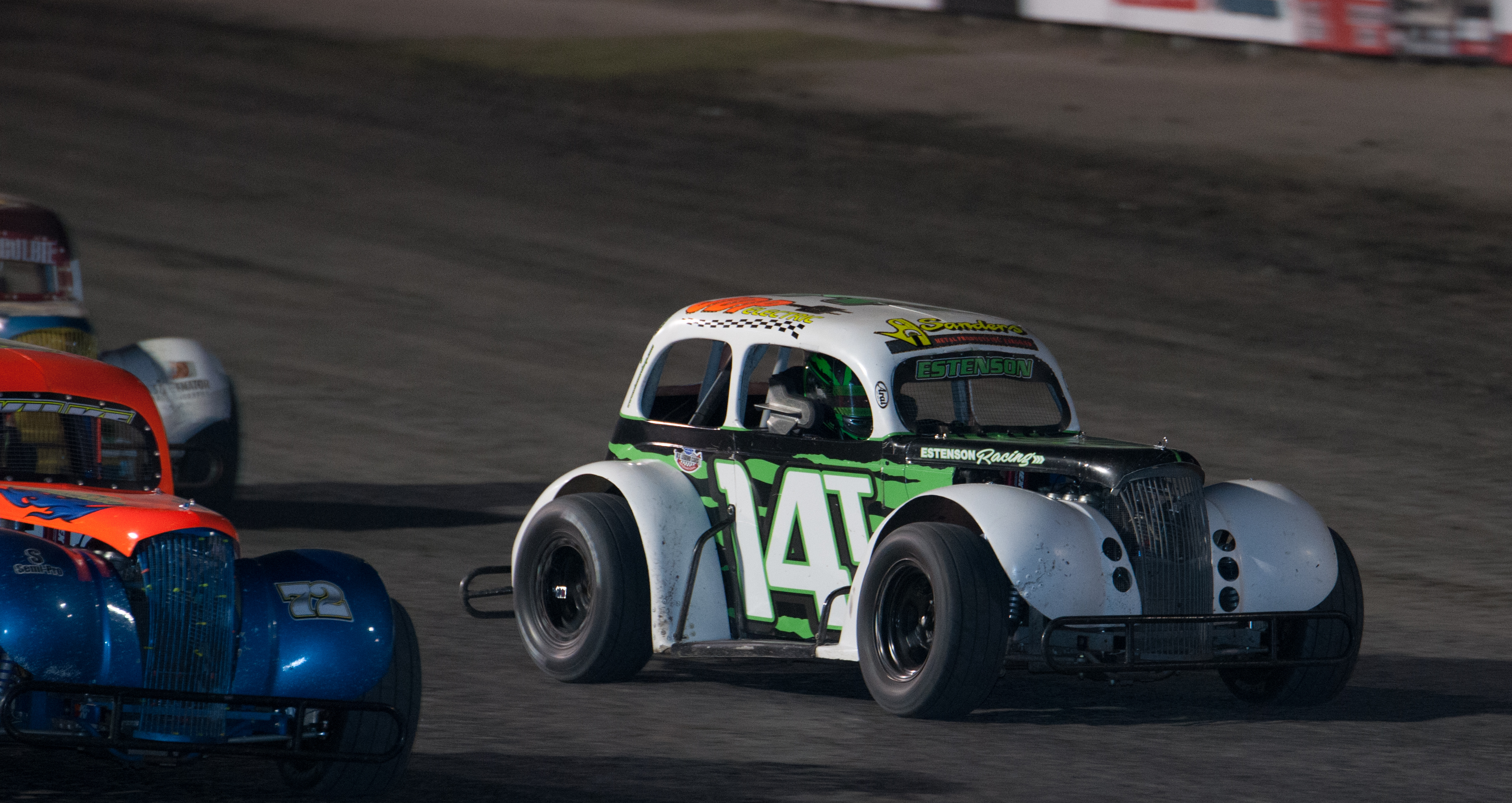 Peterson Tops 29 Others on Night 1 of the Sanders Modified Challenge