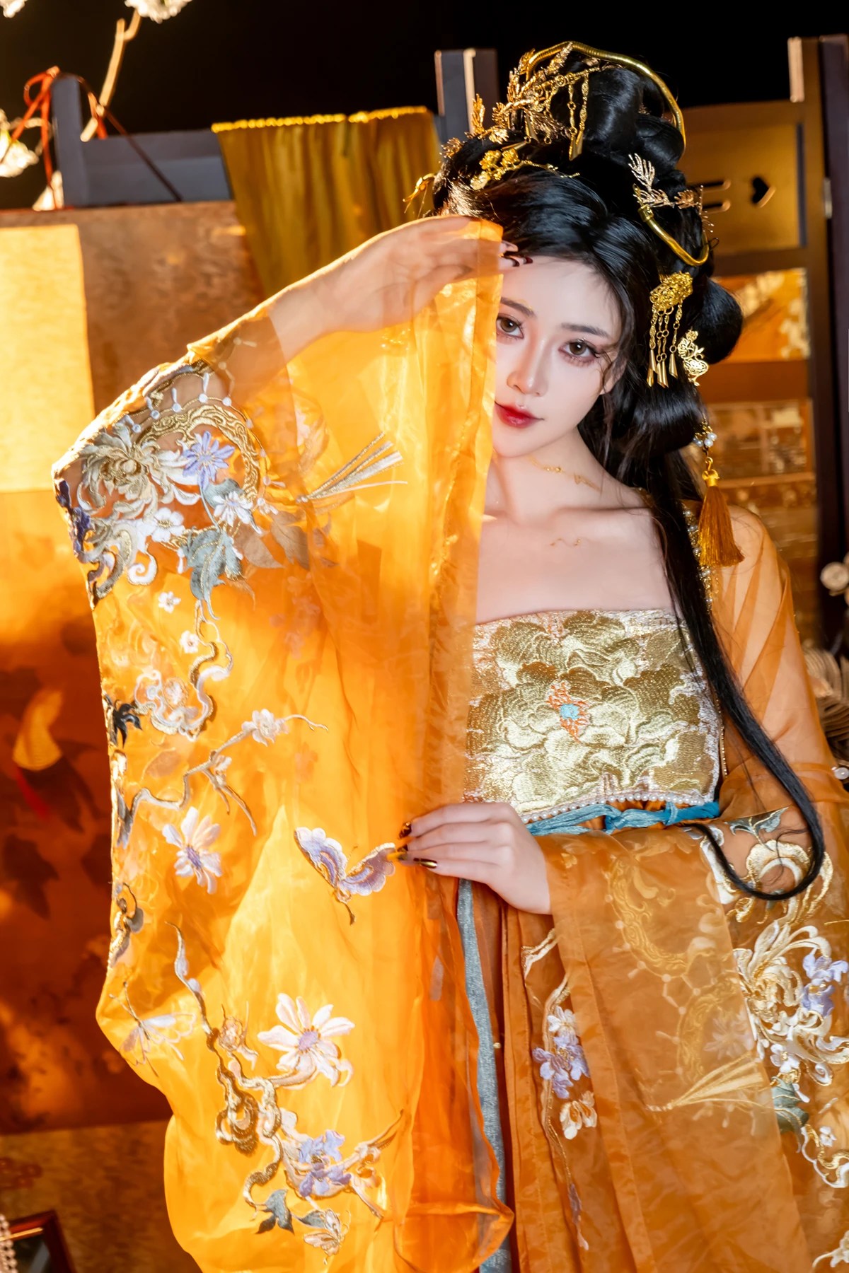 年年Nnian, 写真集 金蛇贺岁