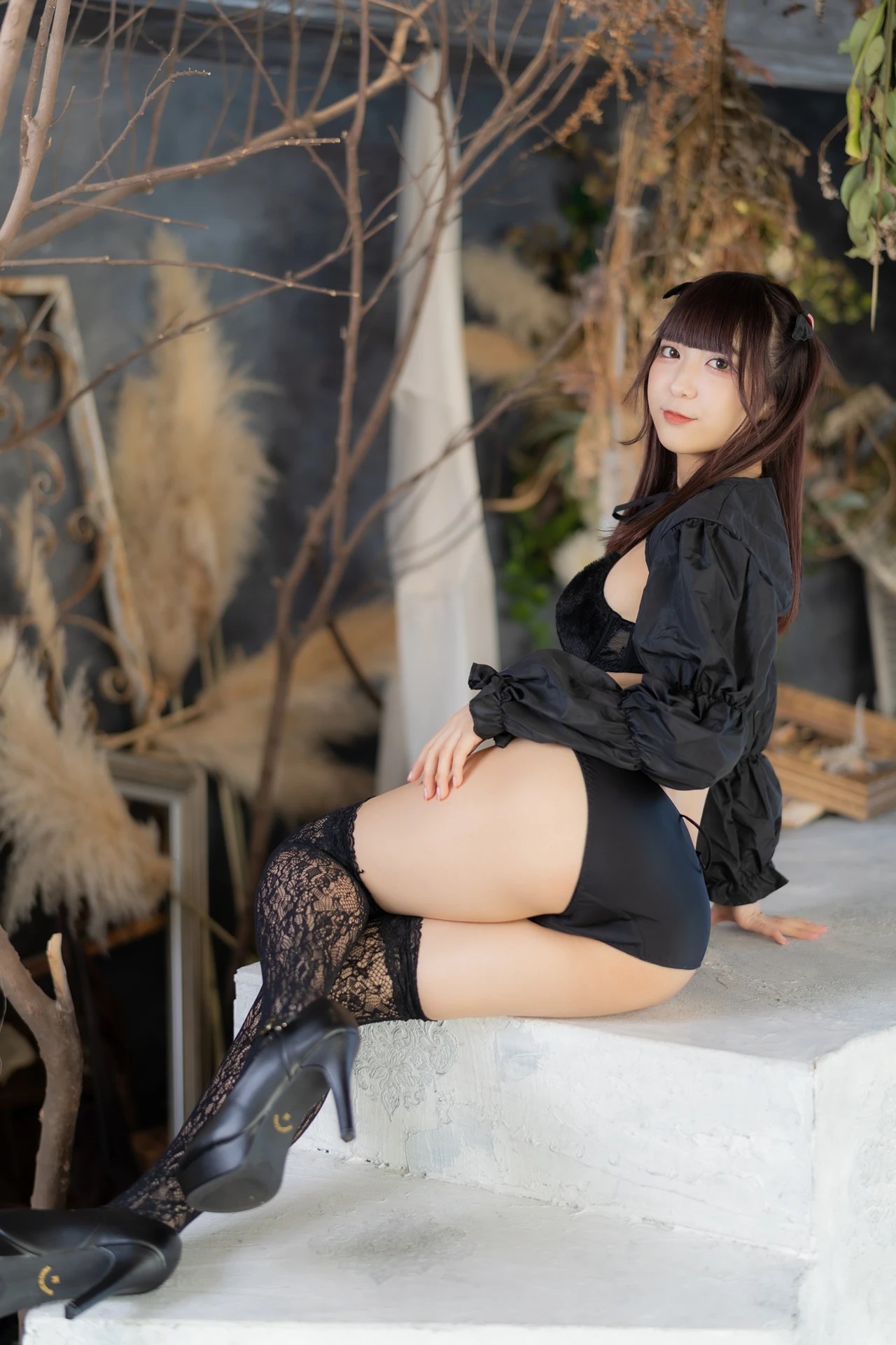 高梨あい写真集《Reversible-Wing》Set.02艺术解析 34 高梨あい写真集《Reversible-Wing》Set.02艺术解析