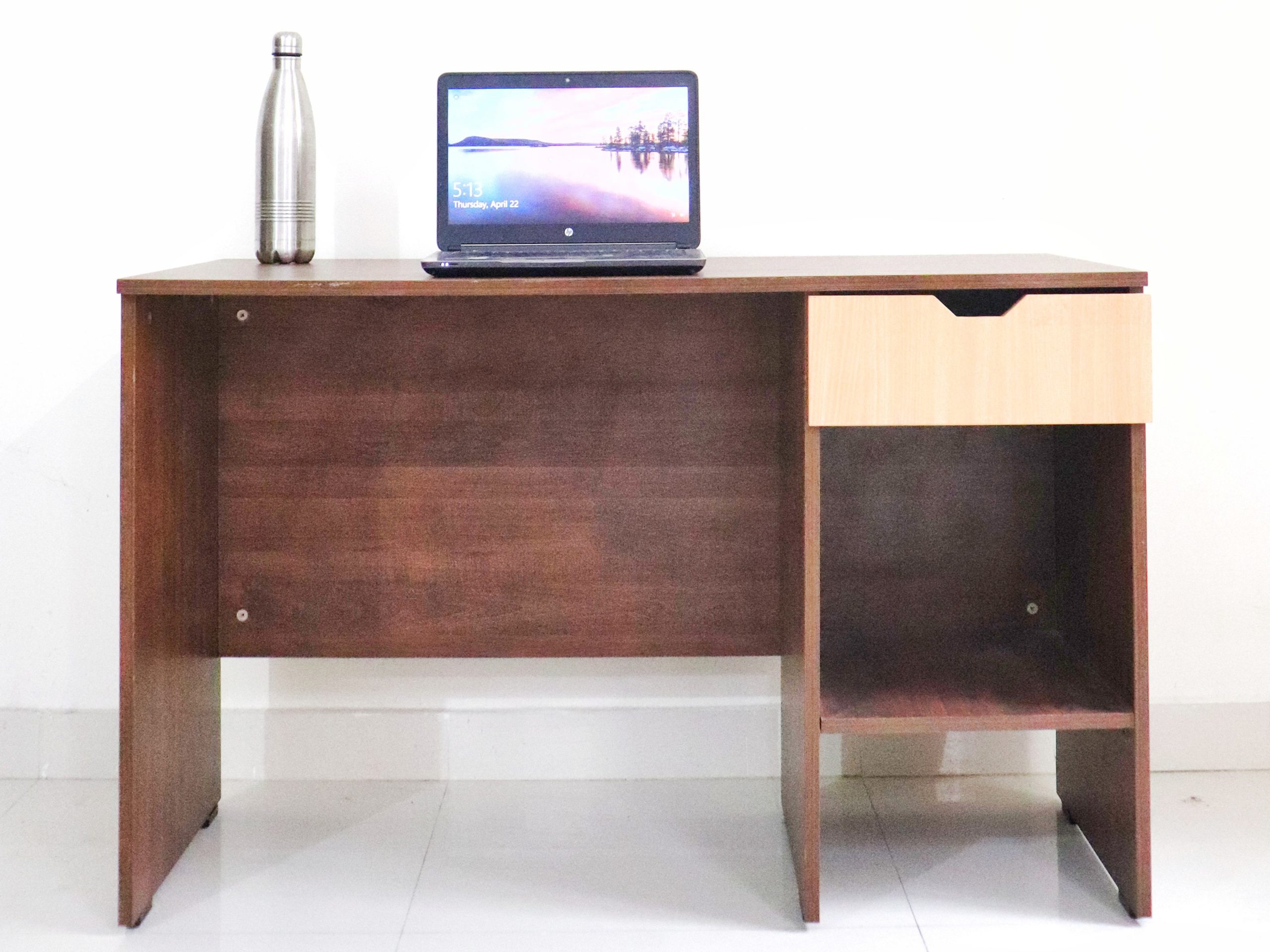 Study Table on Rent in Hyderabad Best option at Rs.99