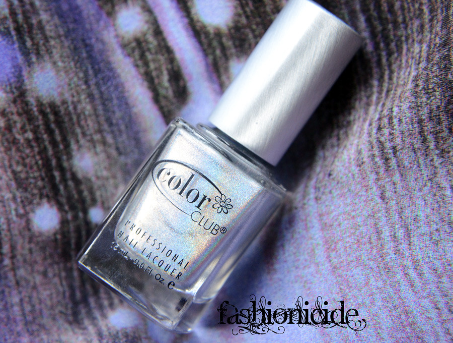 HOLO NAILS // Color Club – Harp On It