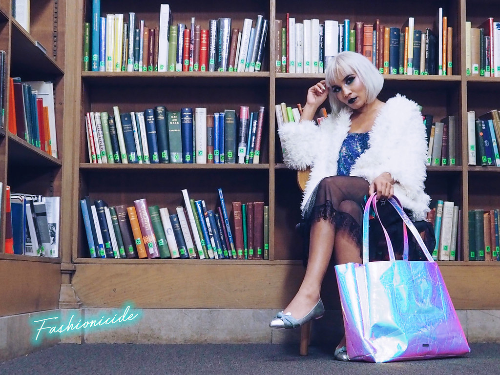 The tale of the Skinnydip Iridescent Bag