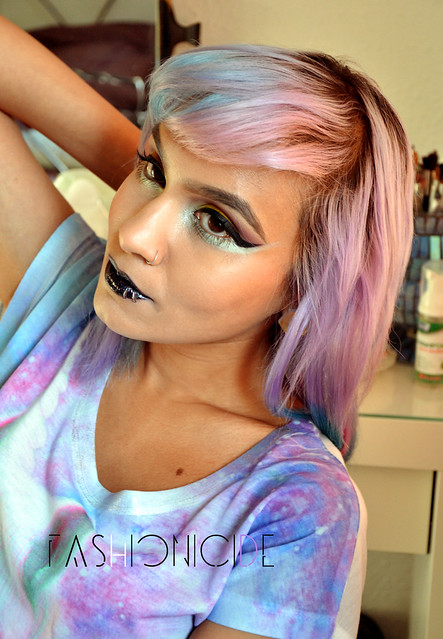 Illamasqua “To Be Alive” | Shine Lipgloss in Iridesce
