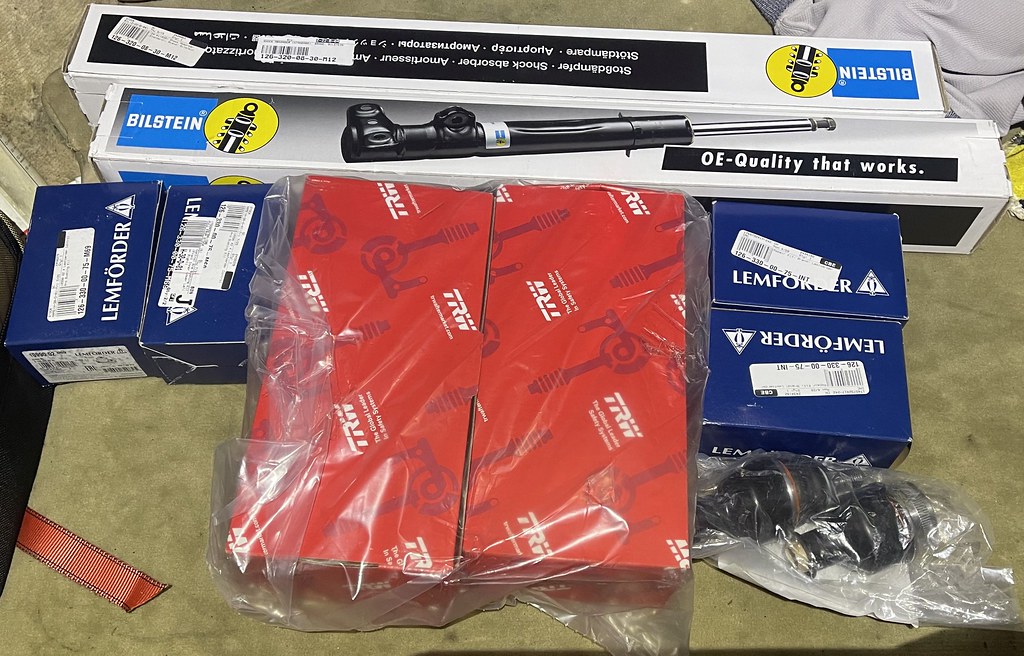 W126 front suspension rebuild