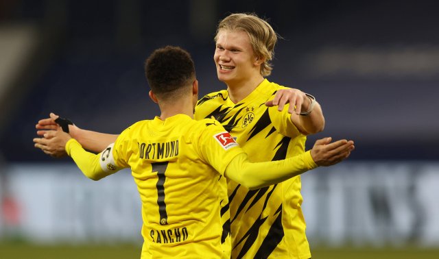 Jadon Sancho Haus : Jadon Sancho Verlasst Den Bvb Jetzt Meldet Sich Erling Haaland Zu Wort Opera News