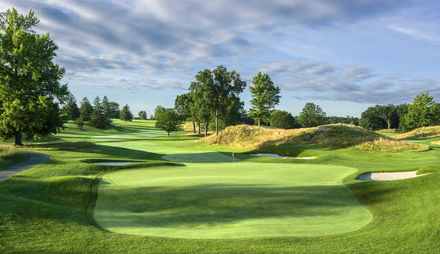 Online career will help you in hiring! West at Westchester Country Club in Rye, New York, USA