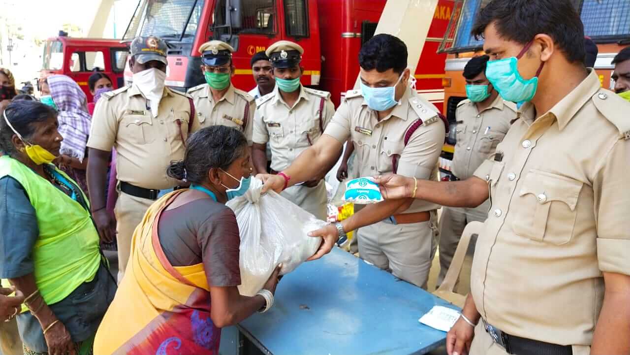 Covid-19 relief: List of organisations lending a helping hand. You can do your bit! 1