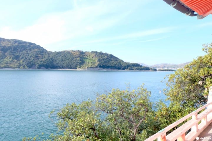 Menikmati Keindahan Laut Pedalaman Seto yang Menakjubkan dari “Kuil  Bandaiji (Kuil Abuto Kannon Do)” | MATCHA - SITUS WISATA JEPANG