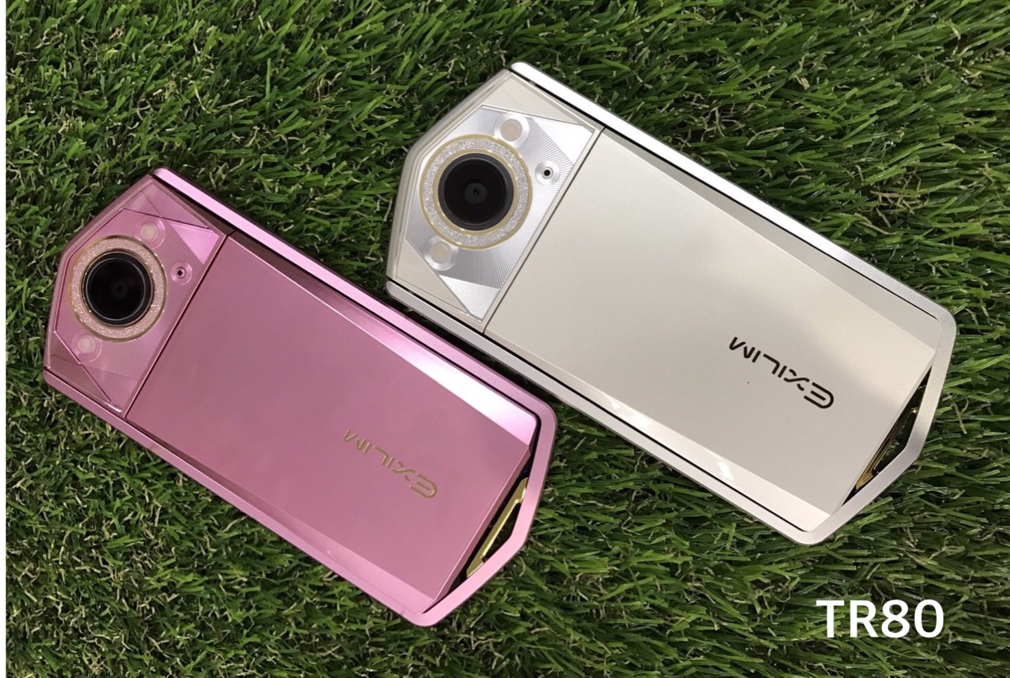 評測》時尚自拍神器  CASIO EX-TR80 開箱實測 – 女孩必備專屬