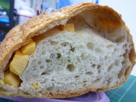 台中 好吃的麵包店 寶泉食品 會呼吸的麵包-裸麥長條