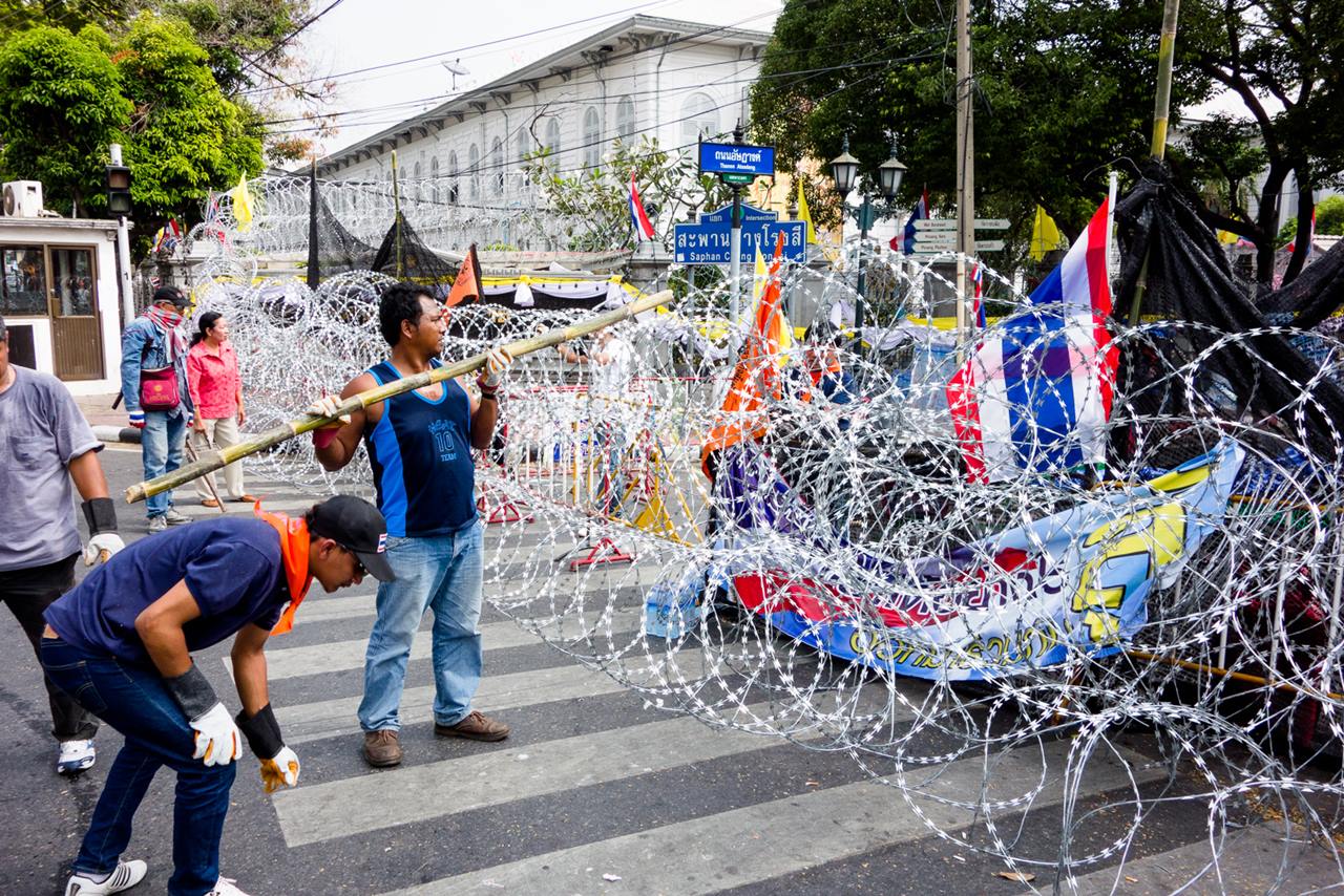 Referendumul Din Thailanda Revenirea La DemocraÈie Sub Forma Monarhiei Militare Risap