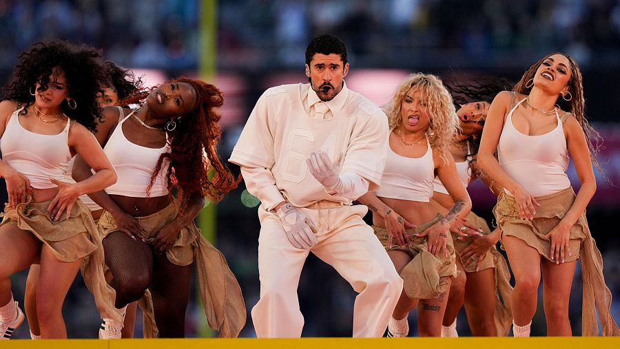 Espectáculo de medio tiempo del Super Bowl 2026 con Bad Bunny rompe récords de audiencia e influencia mediática.