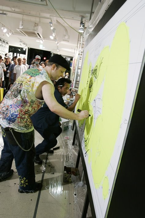 T.U.R.d Tokyo Ugly Rich designers-Logo design and Live painting with FISH as ‘THE KIDIOTS’ at GGPX Tokyo