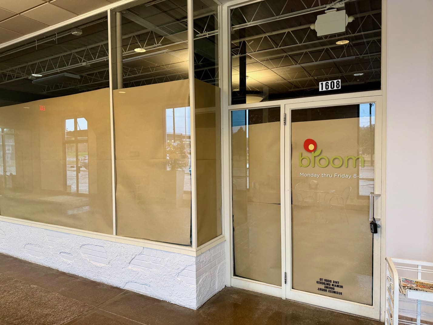 Park Ridge Galleria Evolves With New Tenants, Vacancies 21 ywAAAAAAQABAAACAUwAOw==