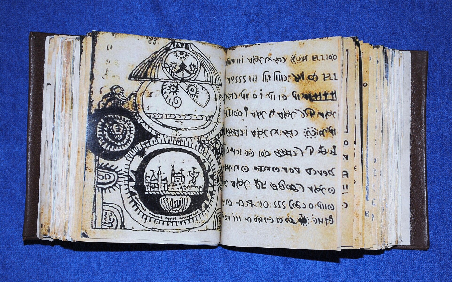 The Rohonc Codex: Hungary’s Mysterious Manuscript That No One Can Read 1 ywAAAAAAQABAAACAUwAOw==
