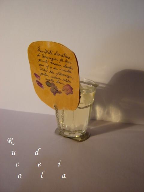 CandelÄ ArtizanalÄ Cu Flori Rucodelia