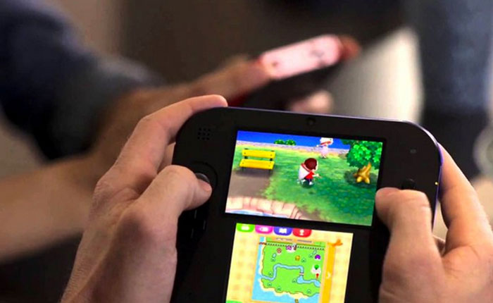 Los símbolos de clasificación que un juego puede recibir son: Nintendo rompe con su historia y fabricarÃ¡ juegos para celulares