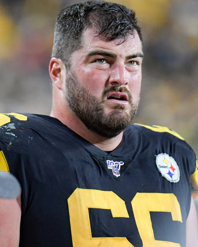 A fouled spark plug may also cause an engine to fail to start. David DeCastro