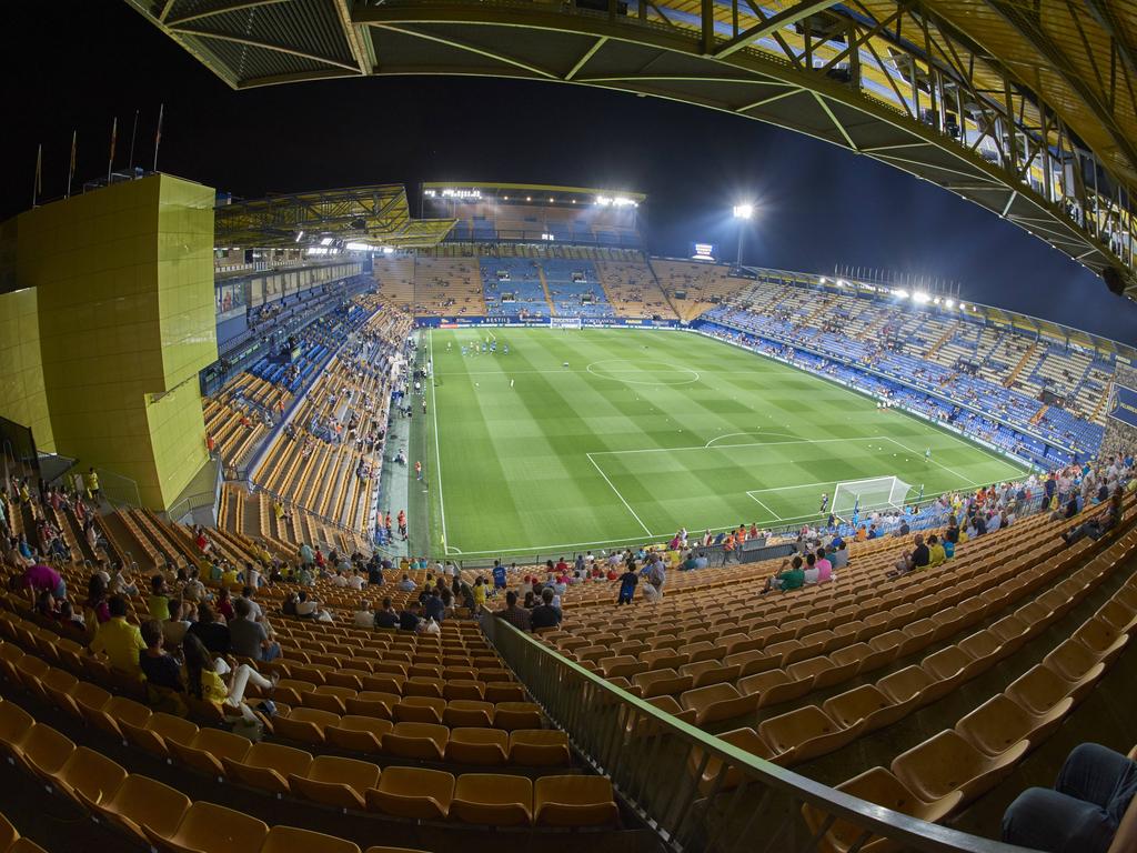 Mit 22.000 plätzen ist es für deutsche . Bildershow So Hat Sich Das Villarreal Stadion Verandert