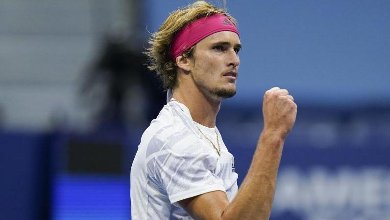Stefanos tsitsipas beats alexander zverev to reach paris final. Tennis | Alex Zverev legt Pause ein