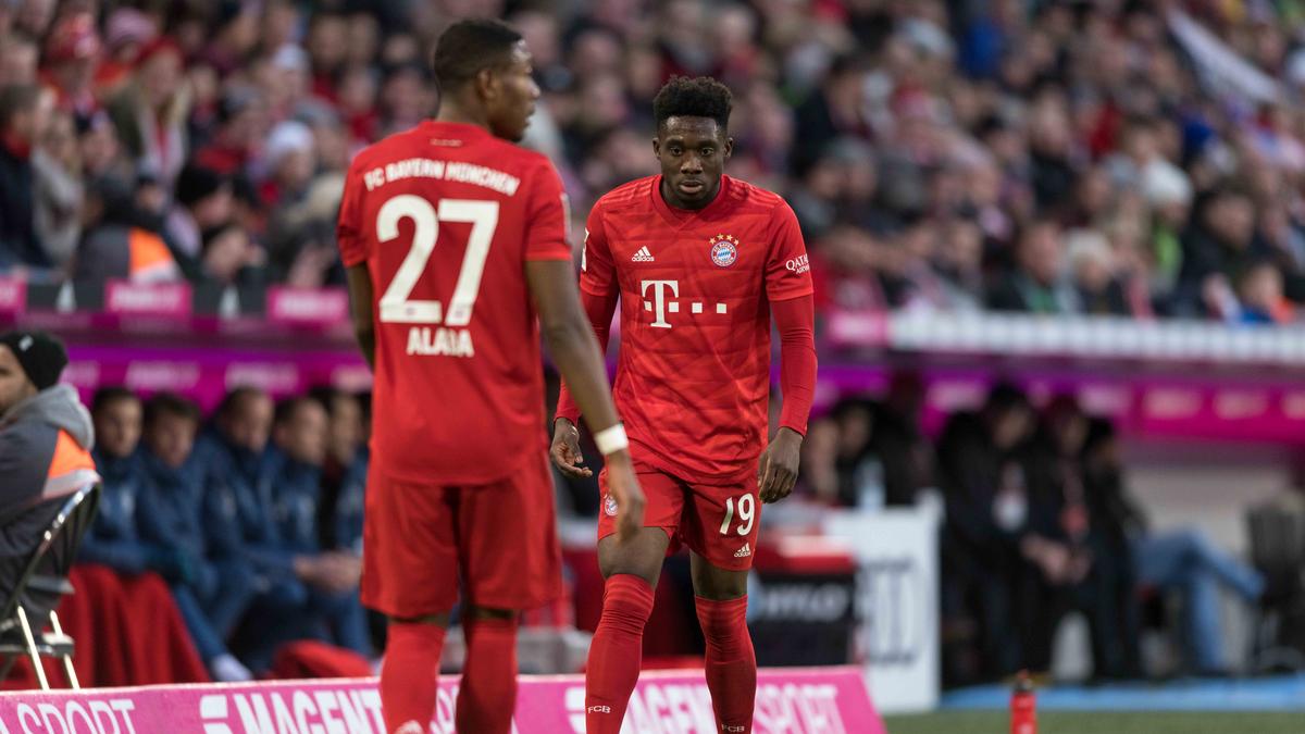 Check out if alphonso davies or andrew robertson is over all more valuable . FC Bayern: Davies holt sich Tipps von "Weltklasse
