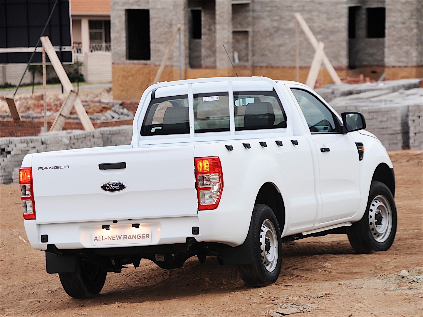 Review, pricing, and specs our car experts choose every product we feature. FORD Ranger Regular Cab specs & photos - 2011, 2012, 2013