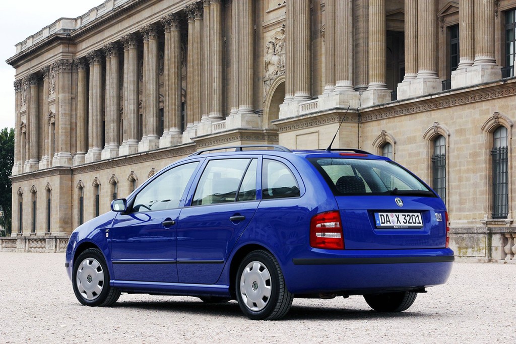 A little late getting around to my bench press workout this week. SKODA Fabia Combi specs & photos - 2008, 2009, 2010, 2011