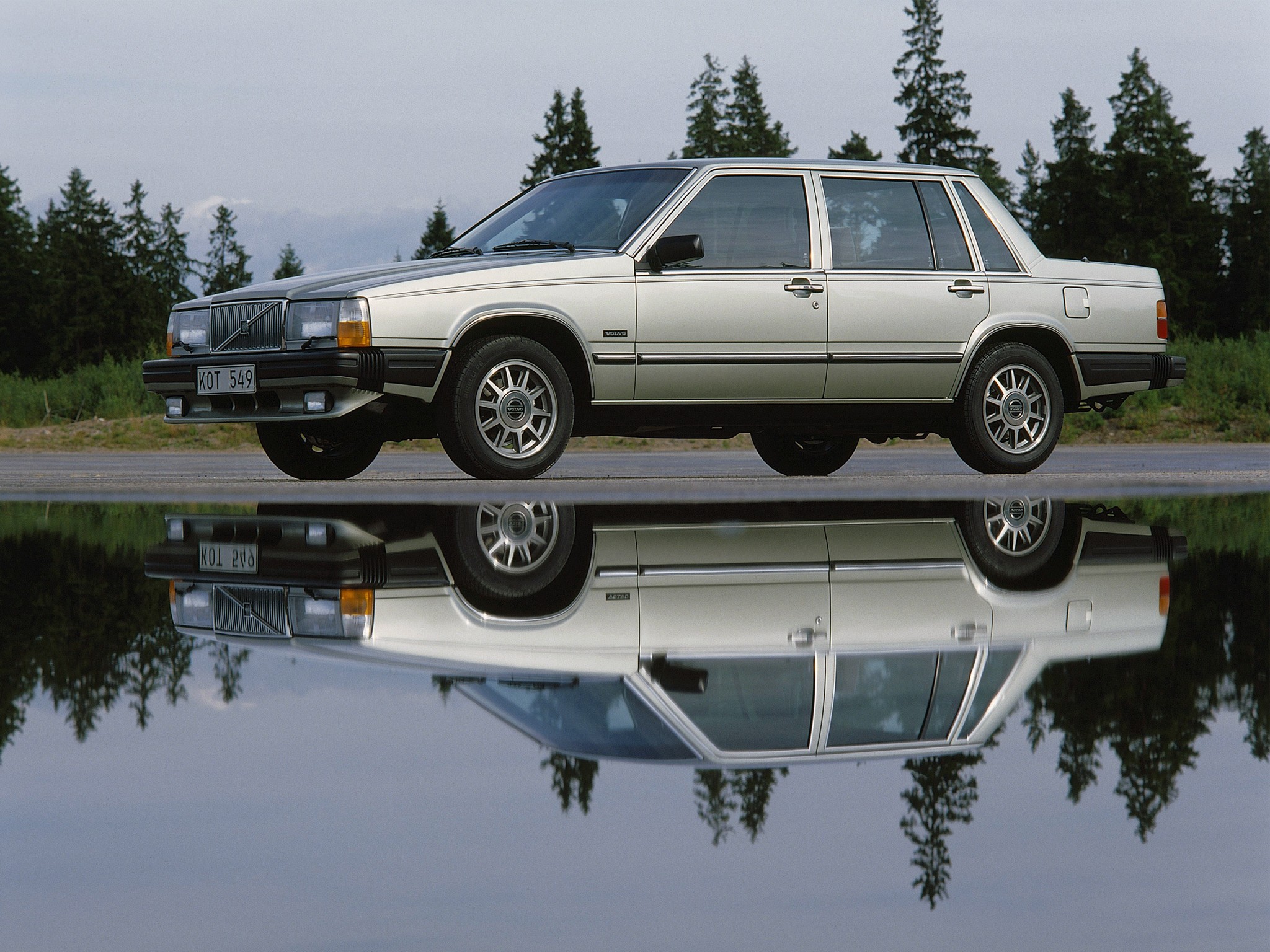 Usa front volvo 740 från alla köp & sälj marknader i sverige. VOLVO 760 specs & photos - 1982, 1983, 1984, 1985, 1986