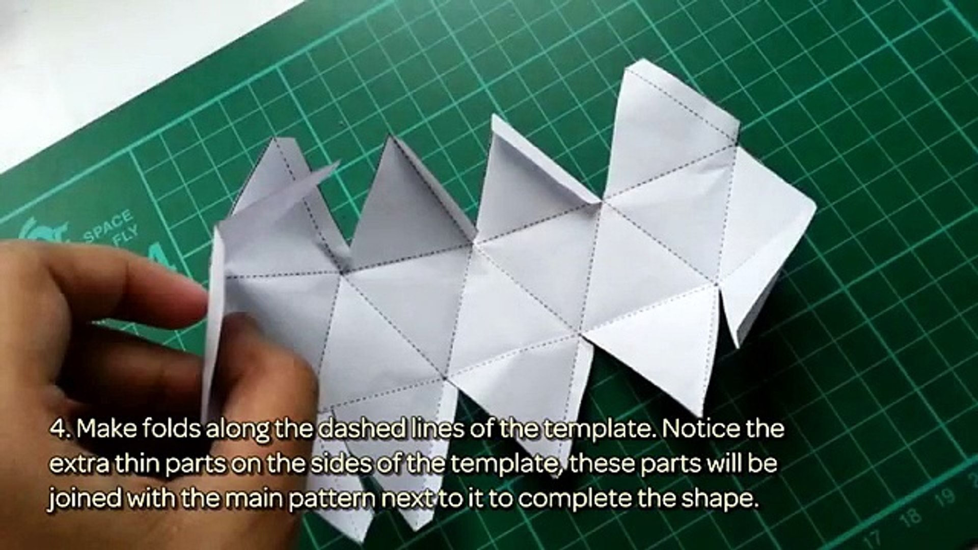 How to make a paper snowman diy origami tutorial. How To Make A Fun Geometric Snowman Diy Crafts Tutorial Guidecentral Video Dailymotion